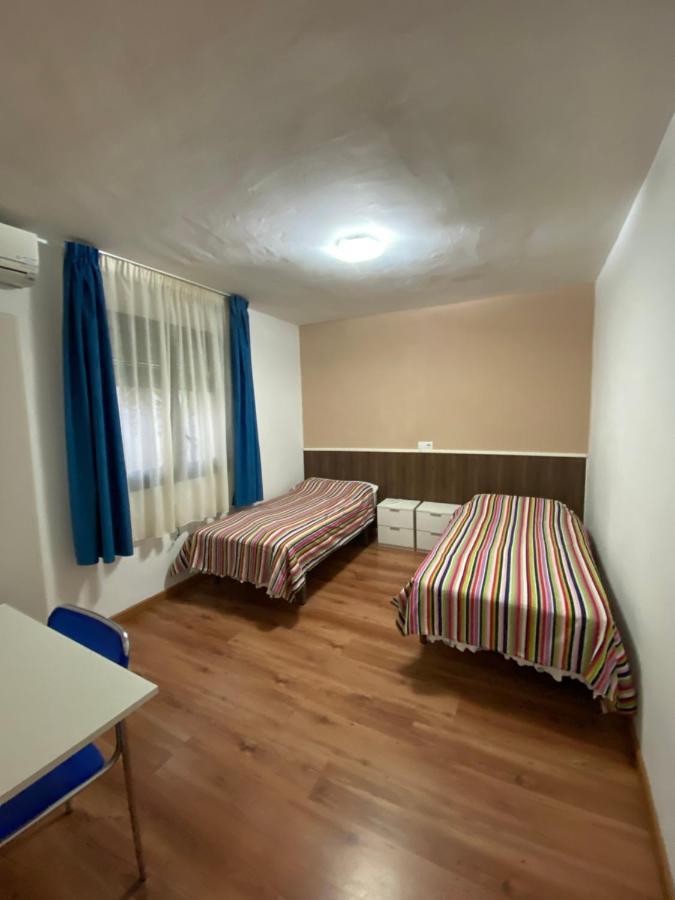ريوس Hostal Urpi-Oklahoma المظهر الخارجي الصورة